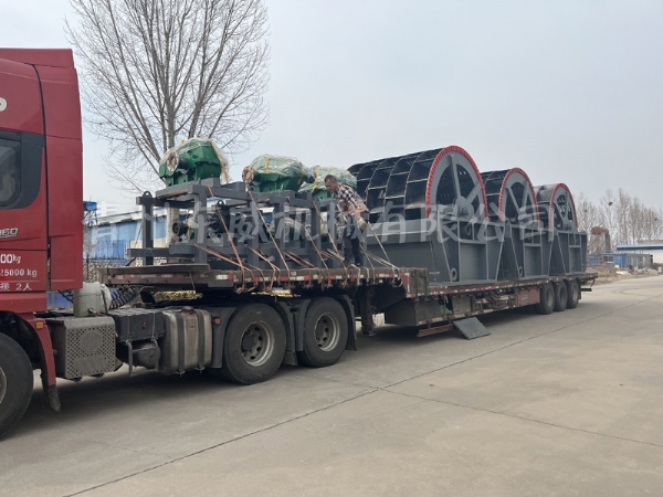 洗沙設備發(fā)貨現(xiàn)場